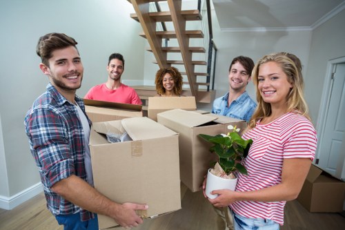 Efficient residential and commercial local removals in Thehale