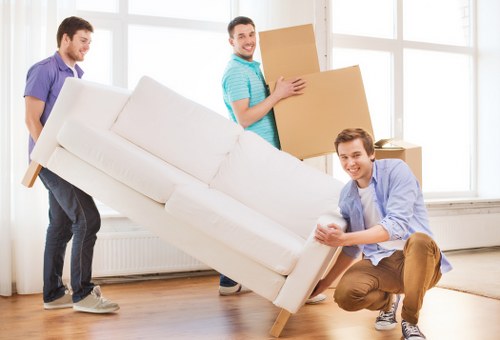 Flexible self storage solution for households in Thehale