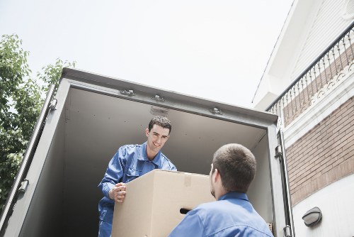Local waste transfer station handling sorted recyclable materials