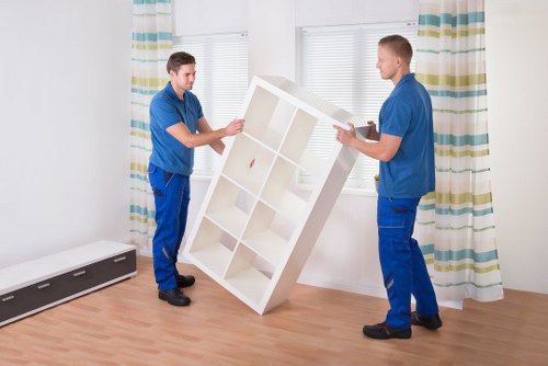 Commercial delivery and removal van service in Thehale