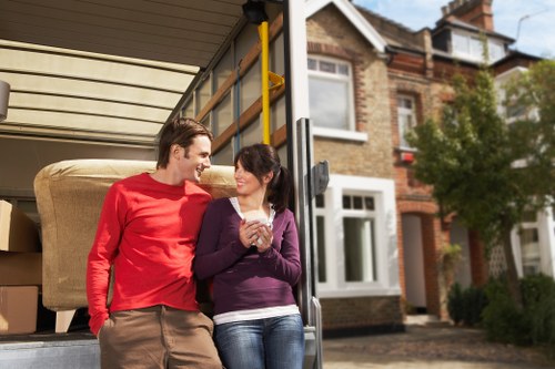 Free quote policy discussion for a home or business storage service